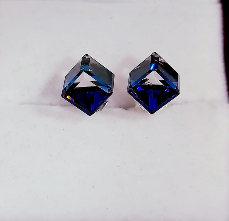 Aros