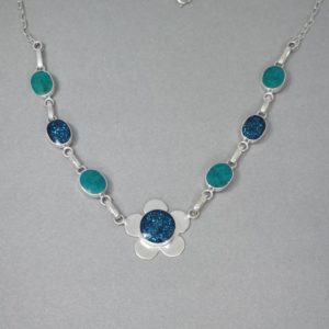 Collar flor aquamarina y azul