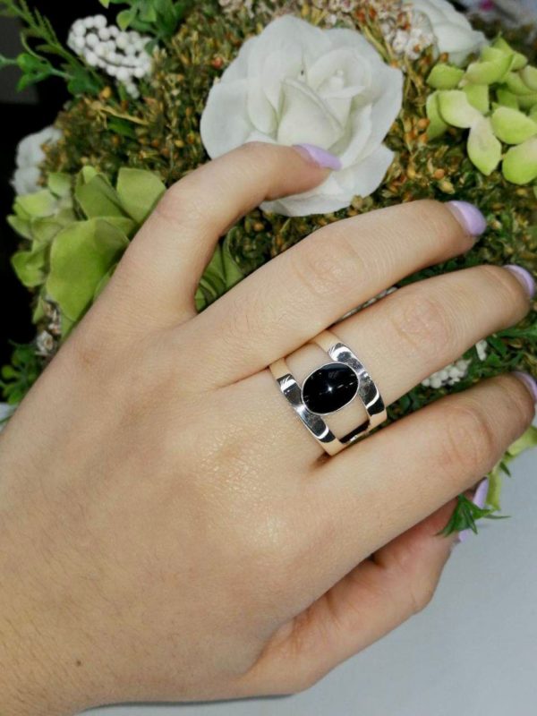 Anillo Piedra