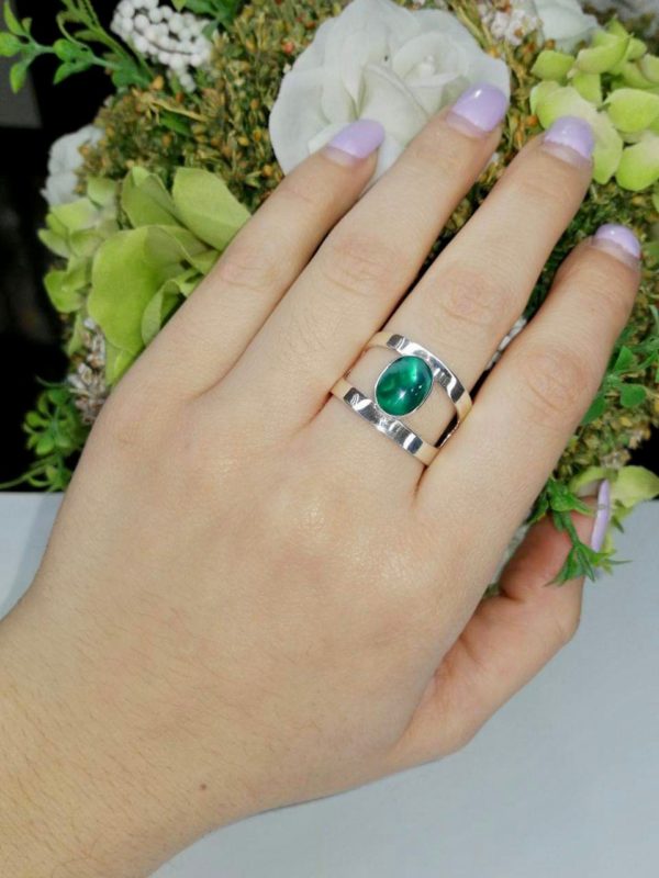 Anillo Piedra