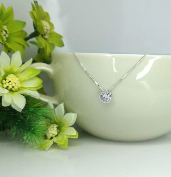 Collar Punto de Luz