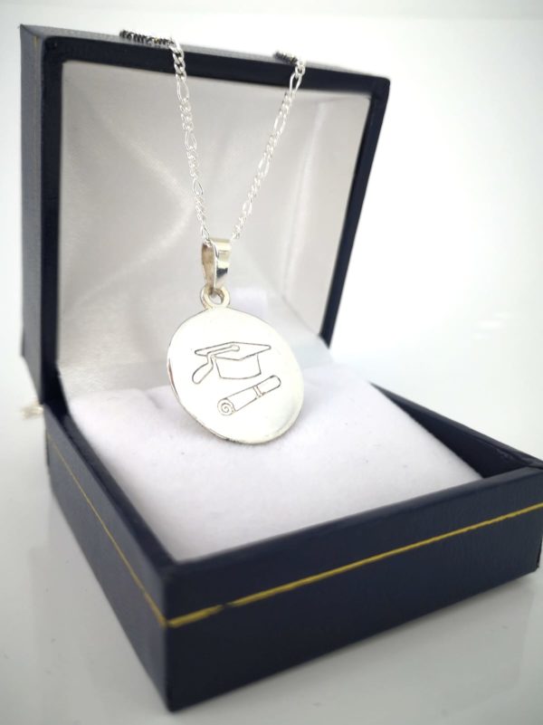 Colgante de graduación + Cadena de Plata